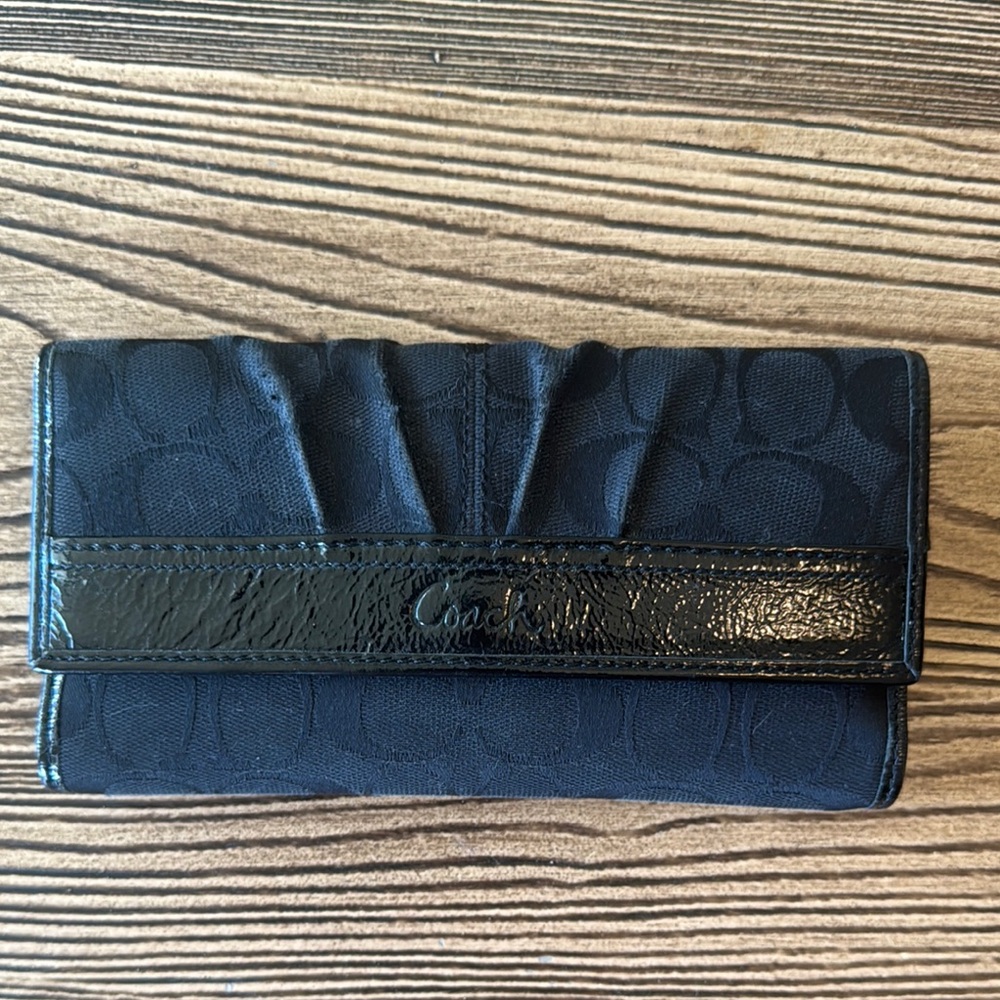 Vintage Coach Black Women's Wallet and Checkbook